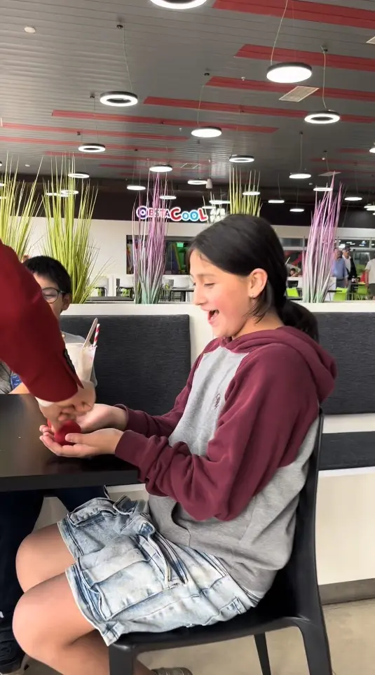 Magia de Cerca con Óscar Duval: un espectáculo familiar en Mall Go! Florida